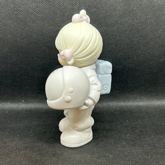 PRECIOUS Moments “The Club that's out of this world" 1992 member figurine - Picture 4 of 5